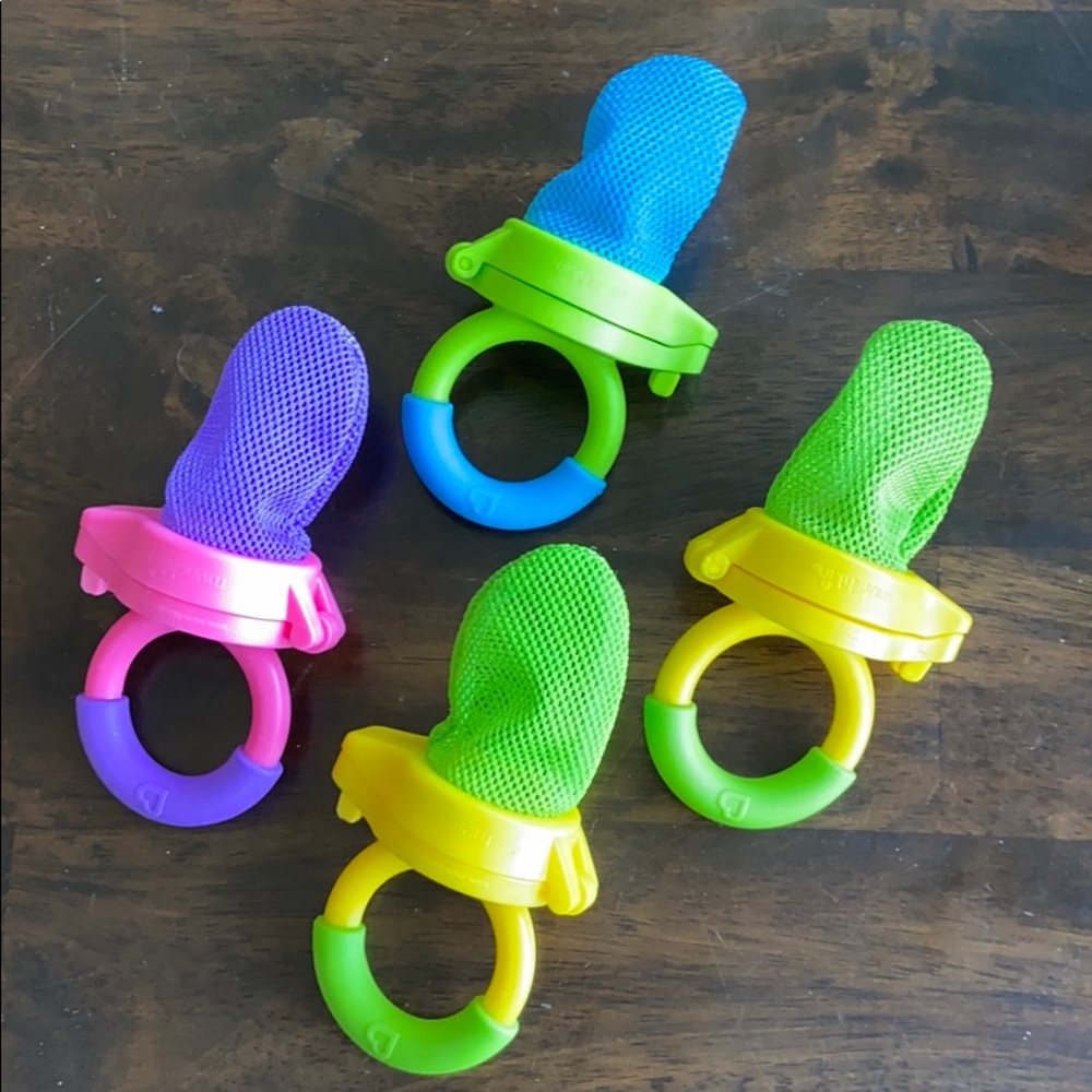 Baby fruit pacifier